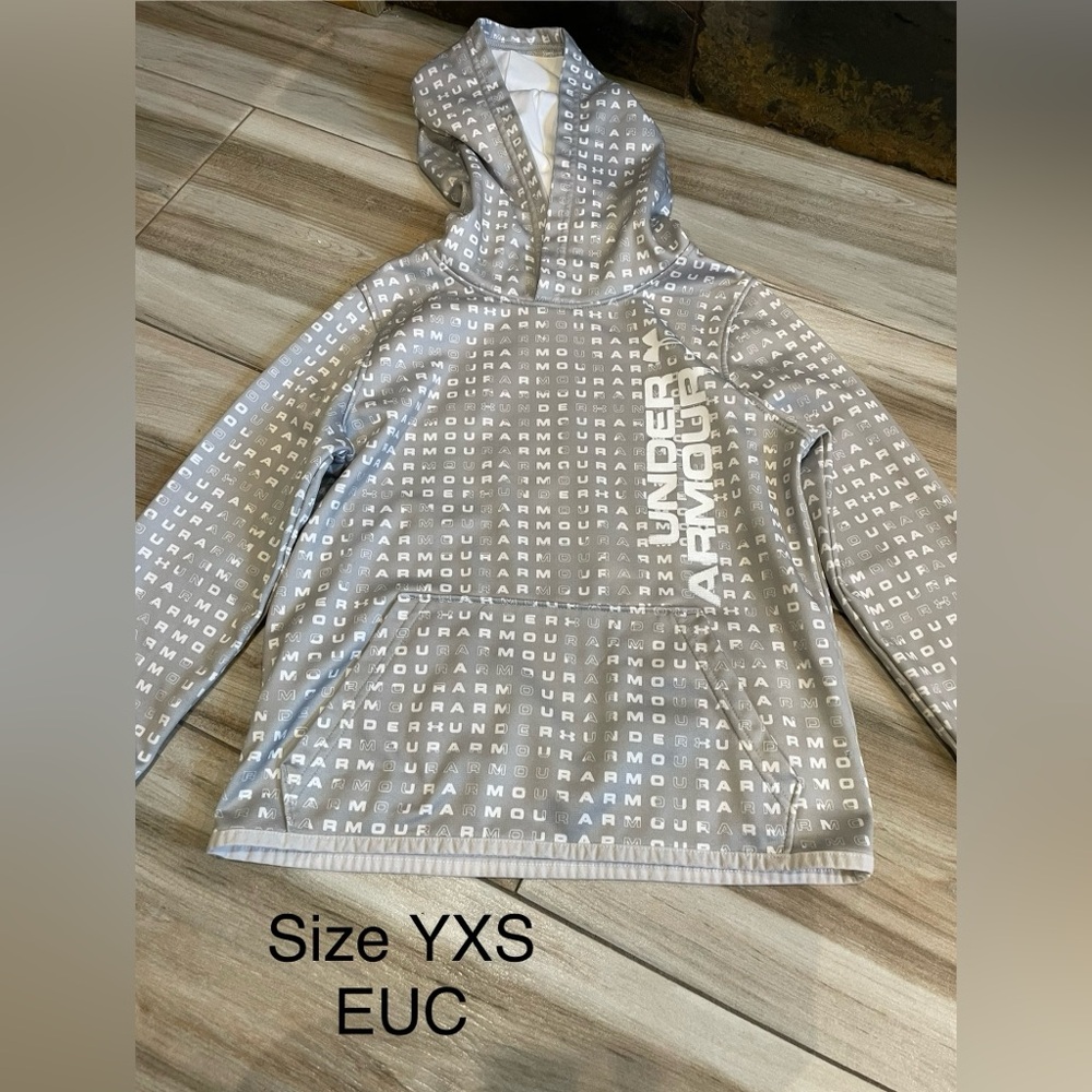 Under Armour Kids Light Gray Logo Hoodie